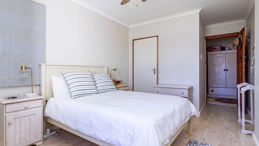 4 Bedroom Property for Sale in Kleinmond Western Cape